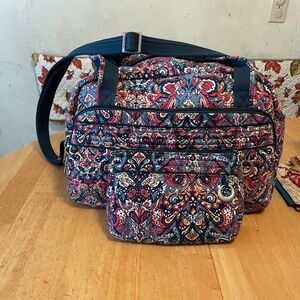 Travelon Floral Patterned Women's Duffle and crossbody